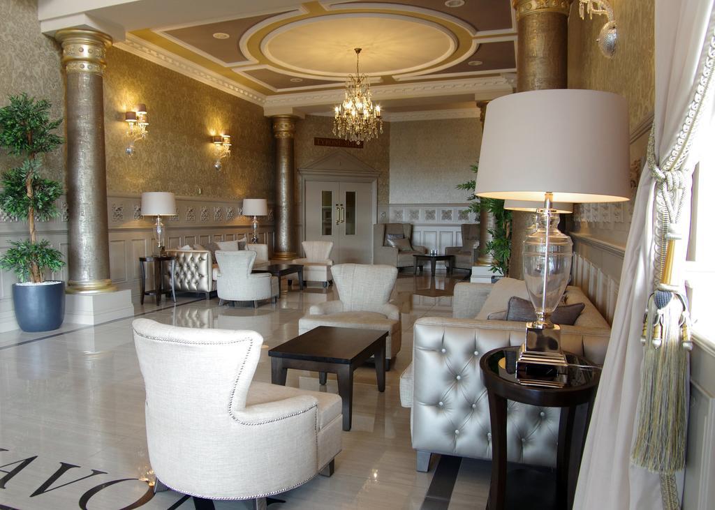 Glenavon House Hotel คุกส์ทาวน์ ภายนอก รูปภาพ