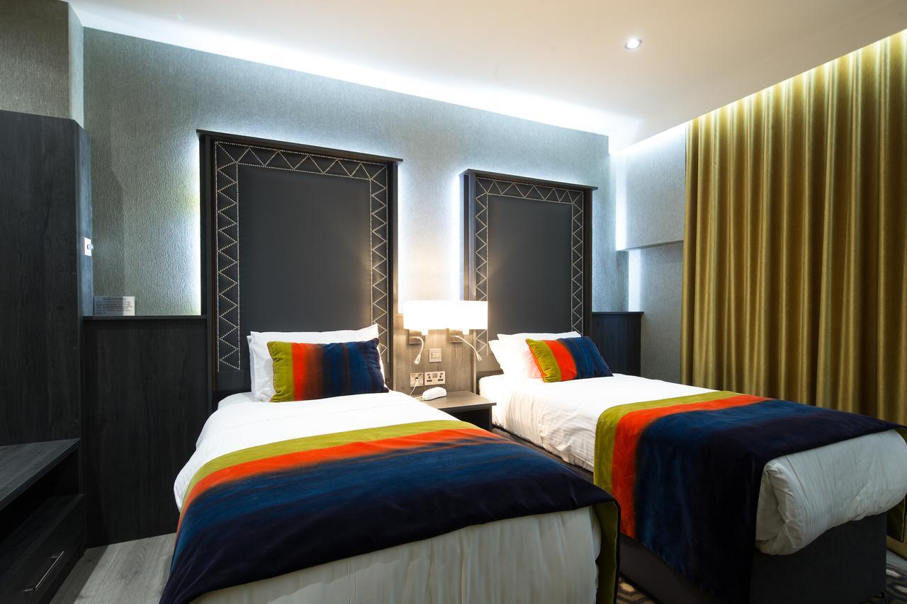 Glenavon House Hotel คุกส์ทาวน์ ภายนอก รูปภาพ